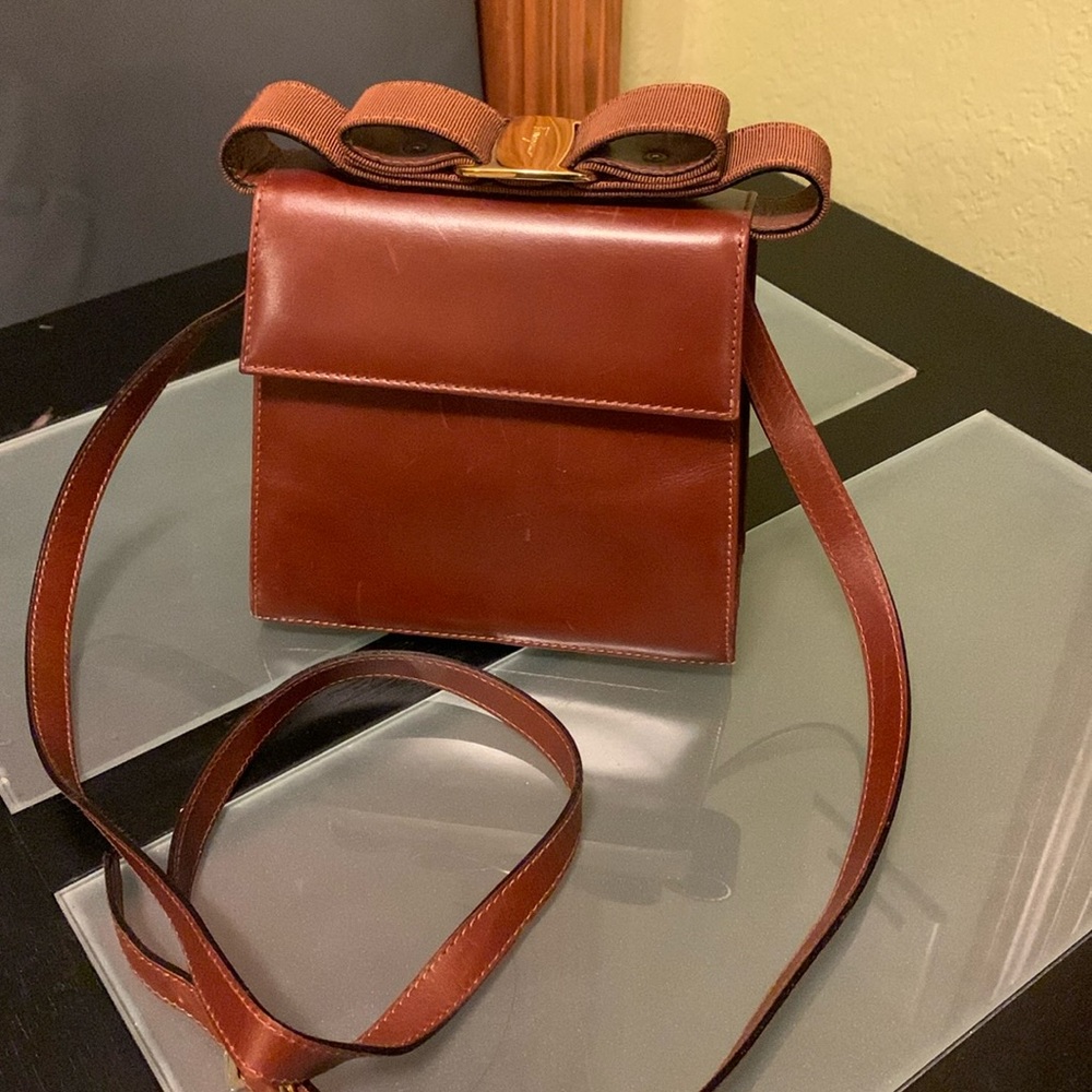 Hand bag cross body vintage
